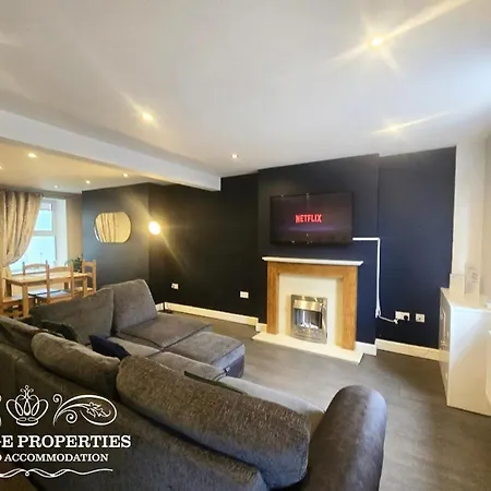 펜션 Lindow Street By Prestige Sa Winder